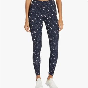 Vera Bradley Women's Active High-Waist Leggings navy garden ditsy‎ size 16-18